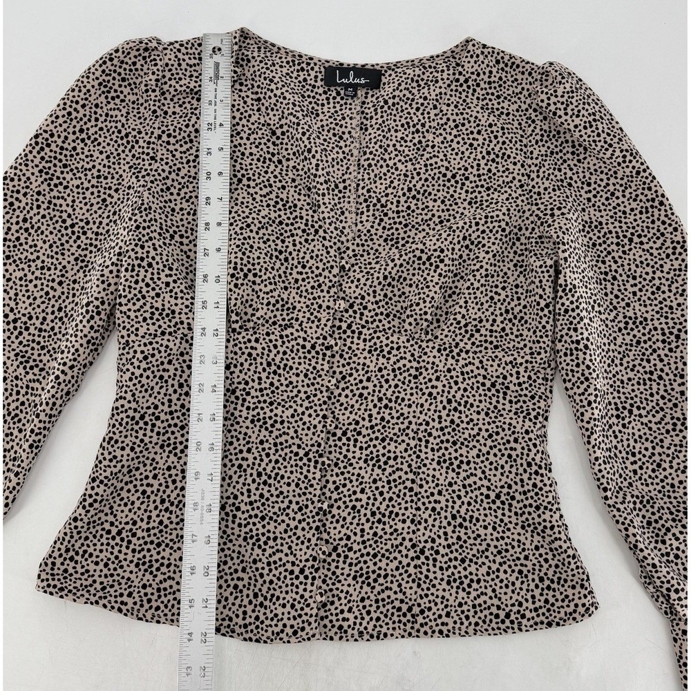 Lulu's Sweet Spot Taupe Cheetah Print Long Sleeve Button-Up Top Sz M Preppy - Picture 10 of 11